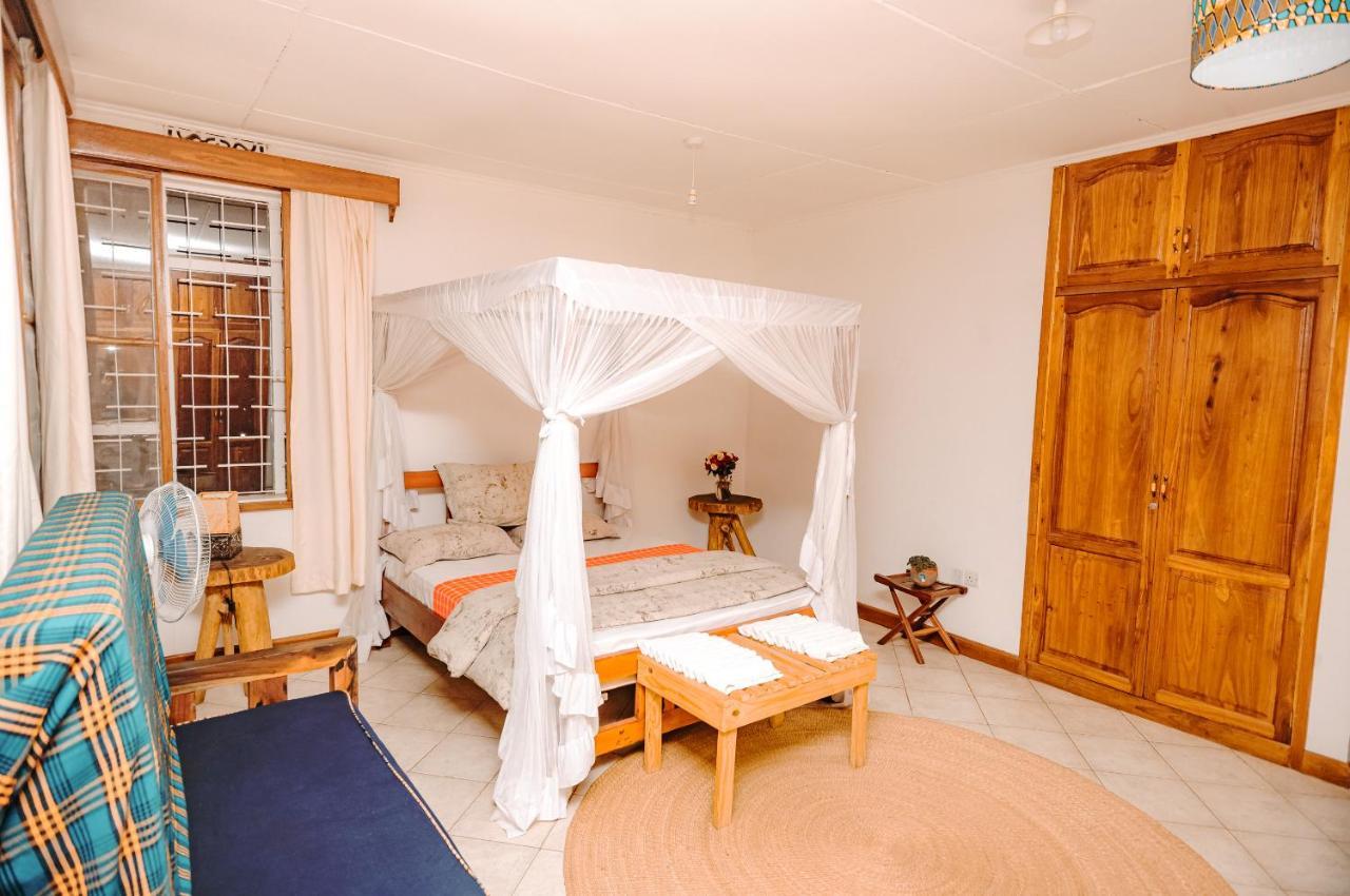 Hostel Poa *